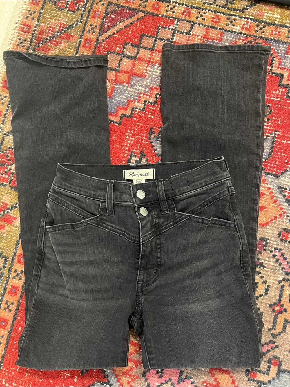 Madewell Black mid-rise kick out Jean black Washed Finish